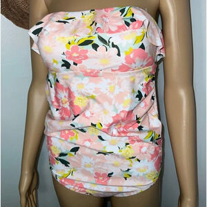 Isabel, Ingrid&Isabel Maternity,S, NWT, floral ruffle, ruched elastic sides 1pc